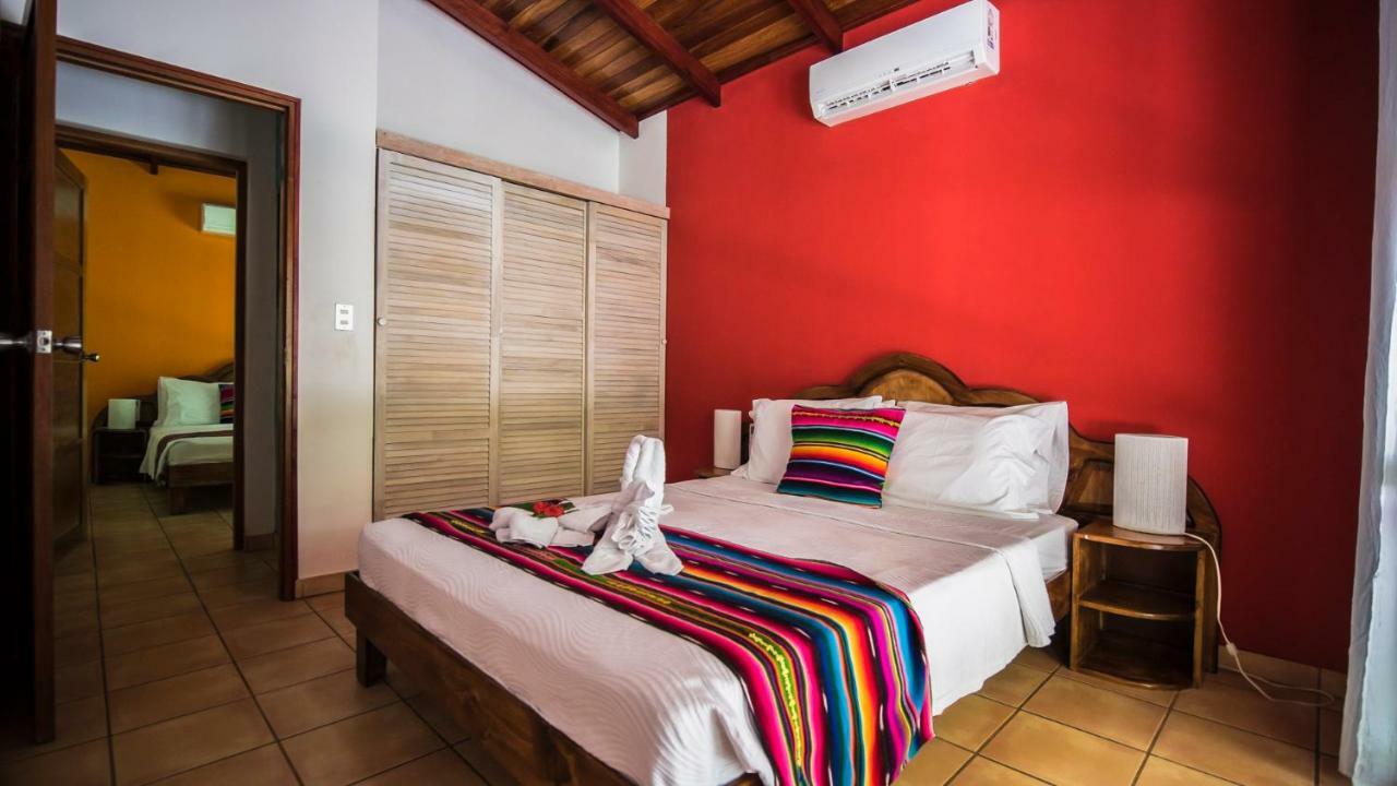 Hotel El Pequeno Gecko Verde Samara Exterior photo